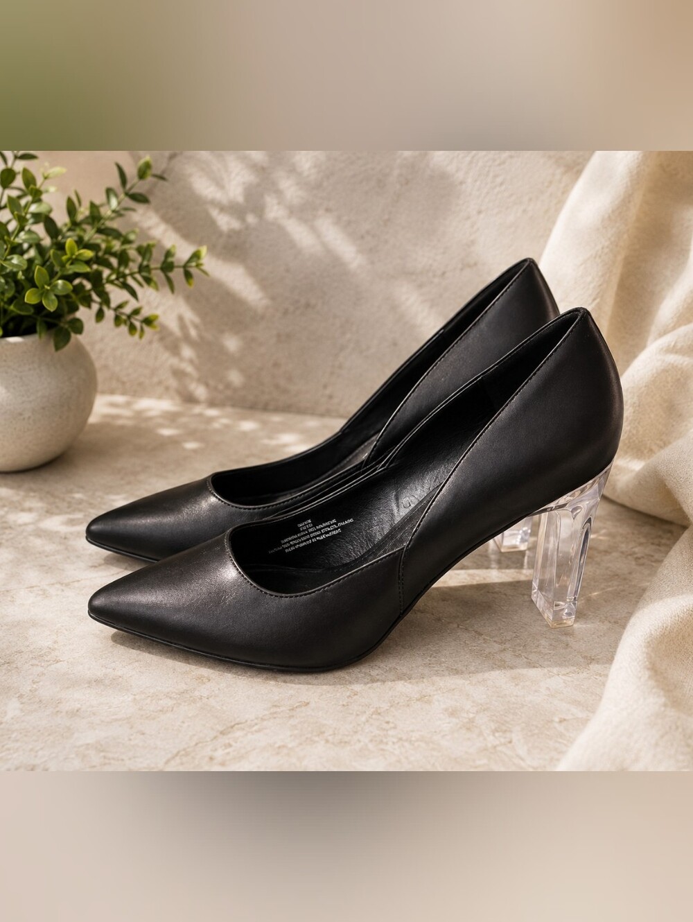 Marc New York Andrew Marc Alexa Black Pointed Toe Clear Block Heels Size 9